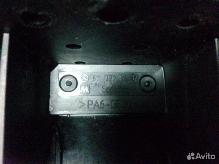 Коллектор впускной Mercedes-Benz Vito 638