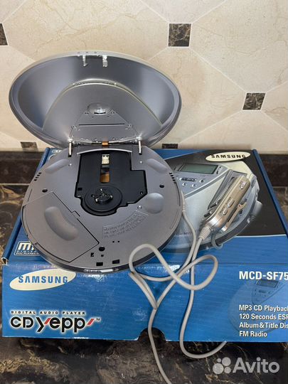 CD плеер Samsung