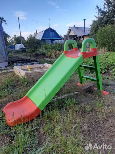 Детская горка пластиковая