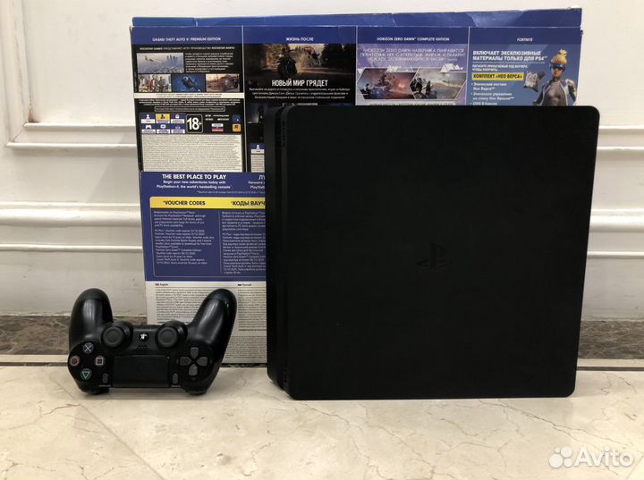 Sony PlayStation 4 Slim 1Tb