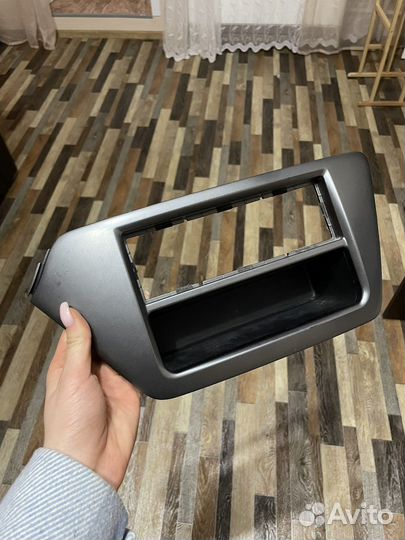 Панель под магнитолу для KIA RIO III (Киа рио 3)