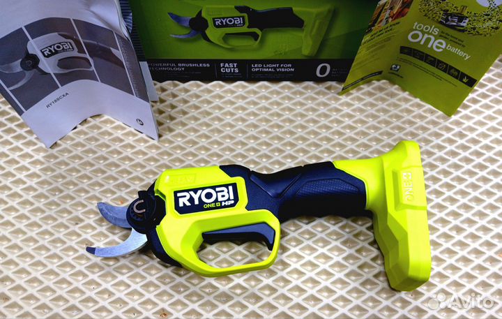 Бессщеточные аккум. Ножницы Ryobi ONE+ RY18scxa