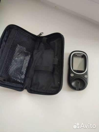 Глюкометр Акку-Чек Актив