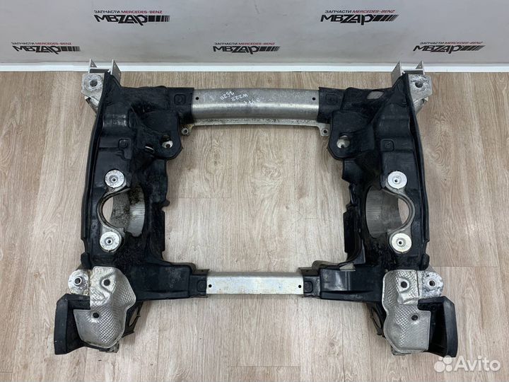 Подрамник передний Mercedes W222 S 222