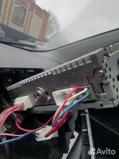 Штатная магнитола на Лансер 10 с рамкой