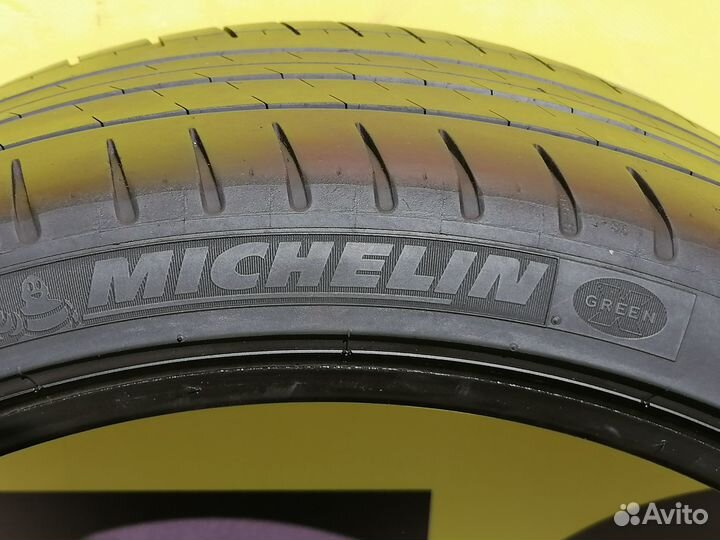 Michelin Pilot Sport 3 275/30 R20