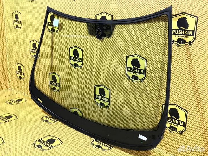 Стекло лобовое (ветровое) Volkswagen Polo