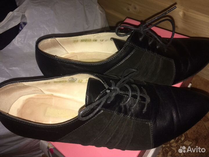 Туфли женские кожаные 39