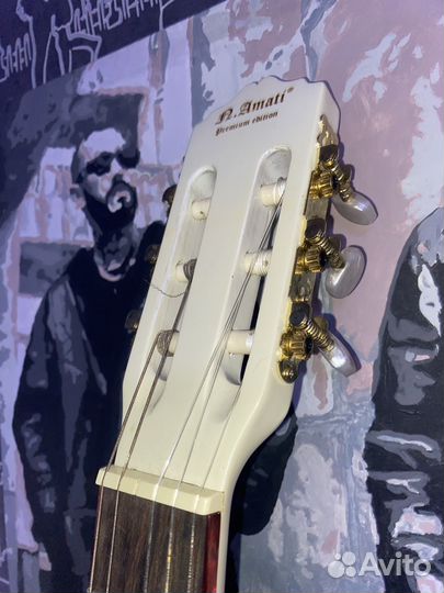 Классическая гитара шестиструнная