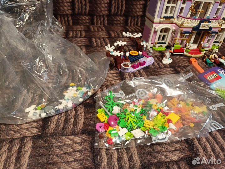 Lego Friends 41684 Гранд Отель Хартлейк Сити