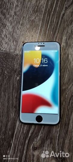 Телефон iPhone 7 128gb