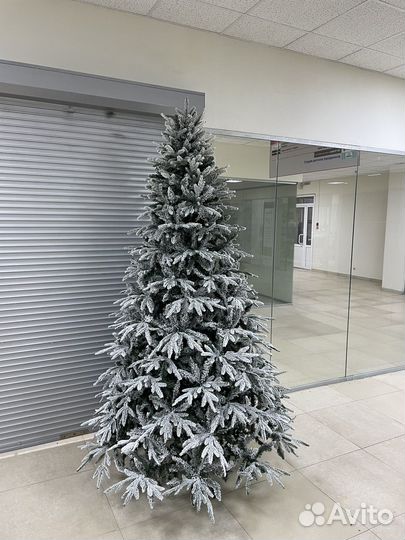 Елка искусственная