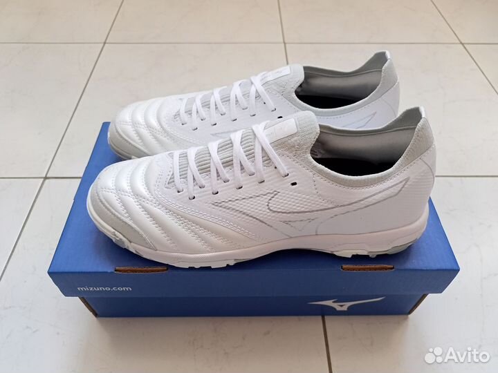 Сороконожки Mizuno Morelia Neo 39-45