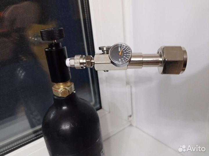 Зарядная станция CO2 для пейнтбола