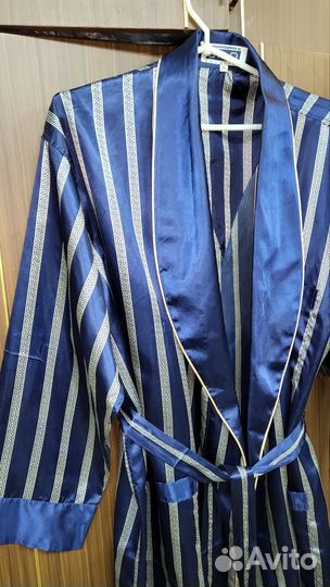 Новый Щелковфй мужской халат турецкий