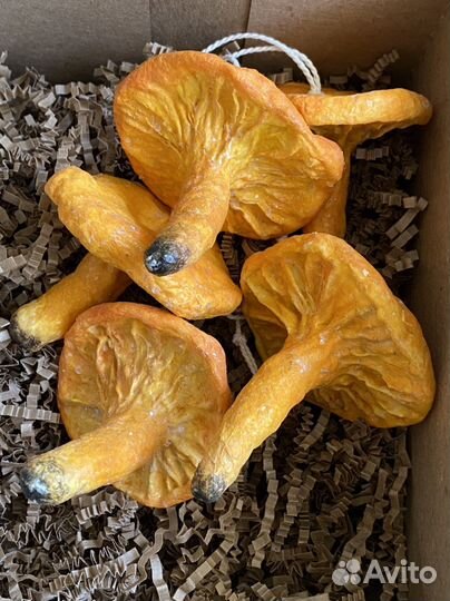 Грибы на елку ватные