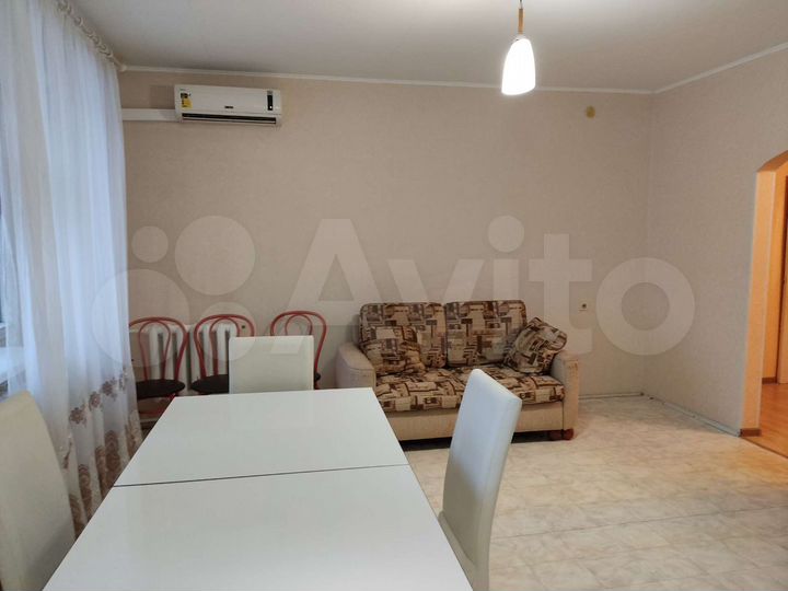 2-к. квартира, 85 м², 5/6 эт.