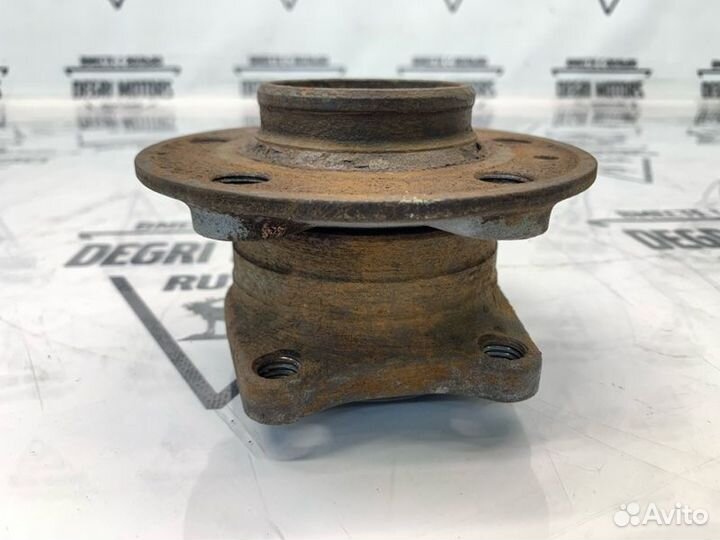 Ступица заднего колеса 2WD Volvo S60 S80 V70 99-08