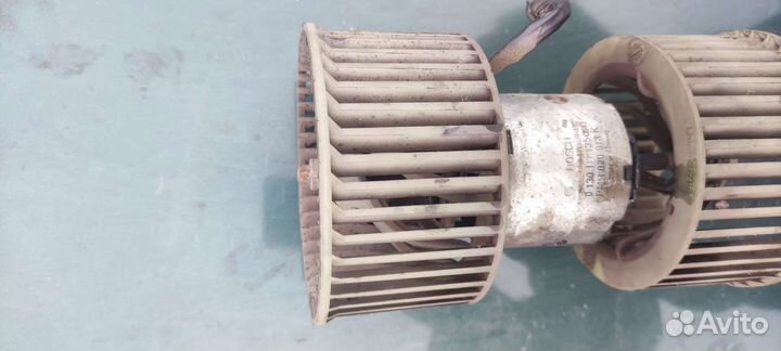 Моторчик печки дефект BMW e34 Bosch 1988-1995