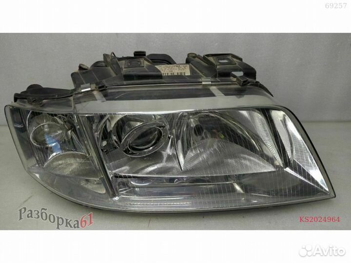 Фара audi A6 C5. нижнее крепление ремонтировалось