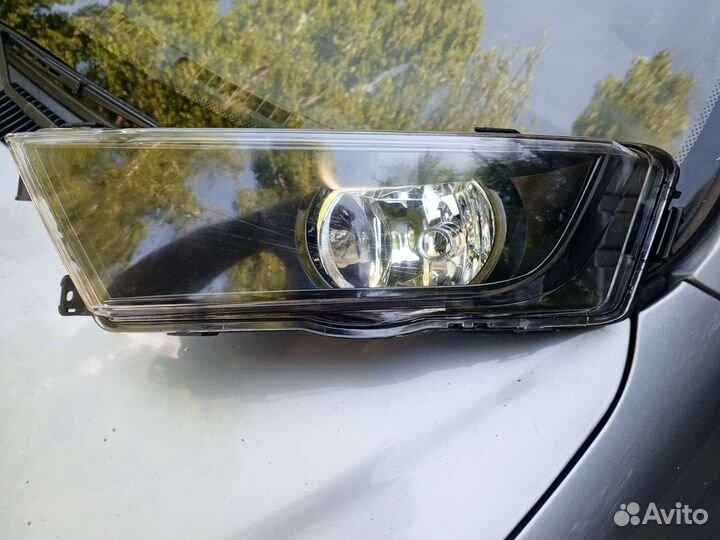 Противотуманные фары