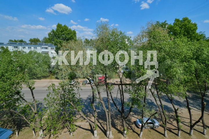 2-к. квартира, 43 м², 5/5 эт.