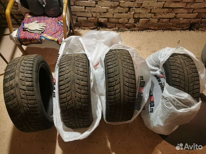 Kumho I'Zen KW22 255/55 R17 101T