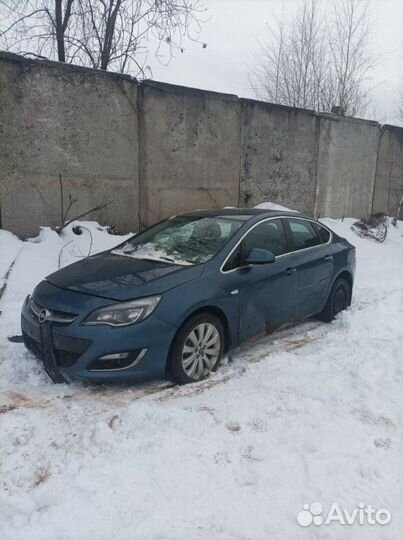 Зеркало заднего вида Opel Astra J A16XER 2013