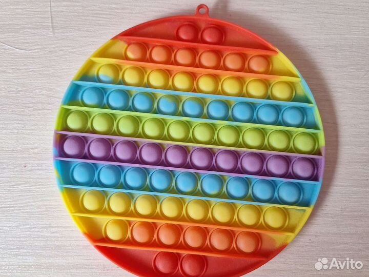 Продаю поп ит