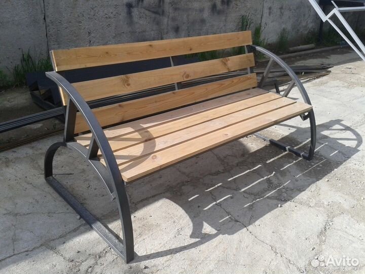 Скамья садовая
