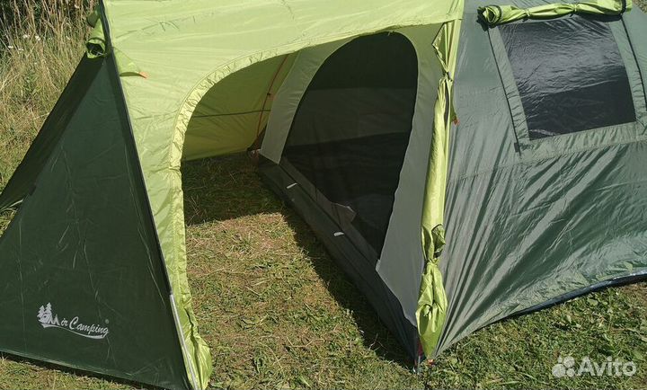 Туристическая палатка