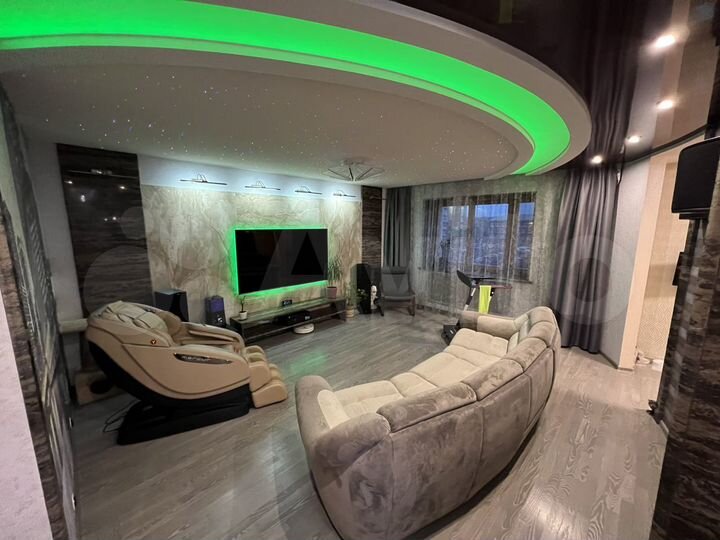 3-к. квартира, 86 м², 3/9 эт.