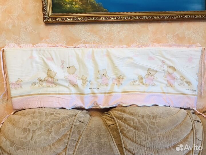 Мягкие бортики в кроватку для девочки