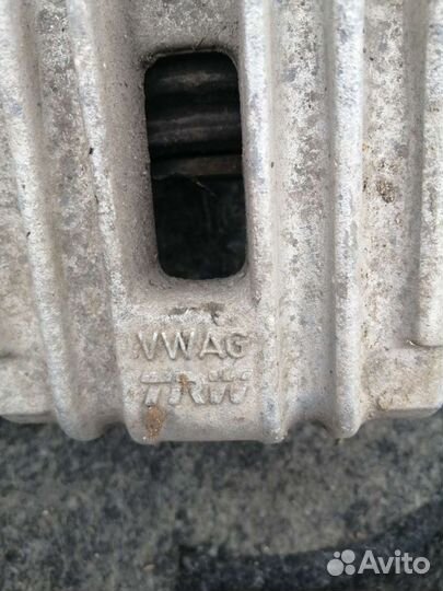 Суппорт Гольф 5 Джетта 5