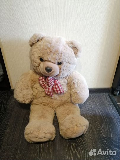 Плюшевый медведь