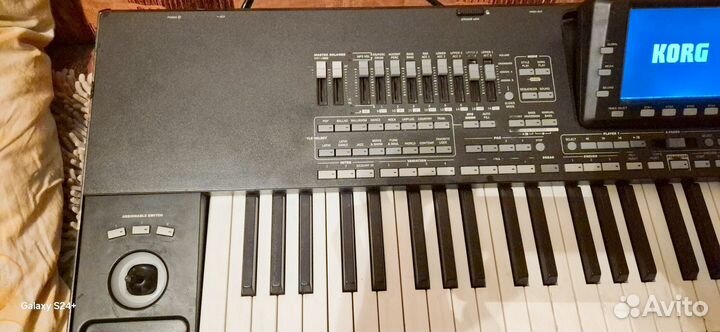 Синтезатор korg pa3x 76