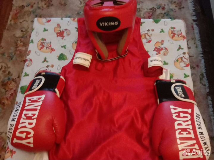 Полный боксёрский комплект новый. торг