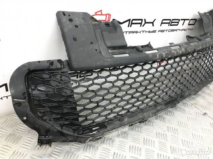 Б/У решетка радиатора передний Land Rover