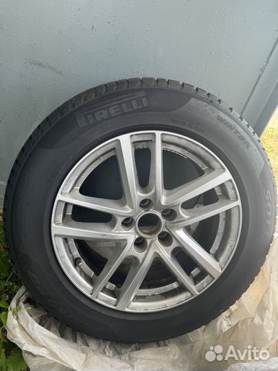 Pirelli Winter Sottozero 225/65 R17