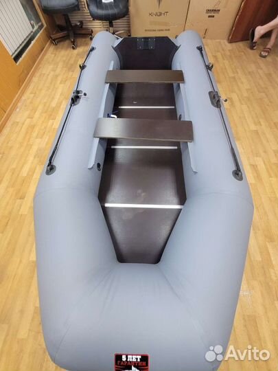 Надувная лодка hunterboat Хантер 320 Л серый