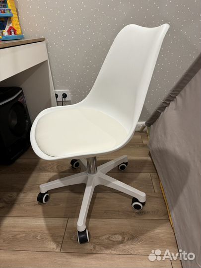 Компьютерное кресло