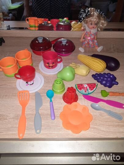 Игрушки пакетом посудка