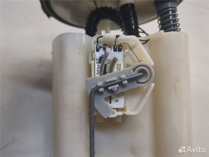 Датчик уровня топлива Volvo S40 / V40, 2004