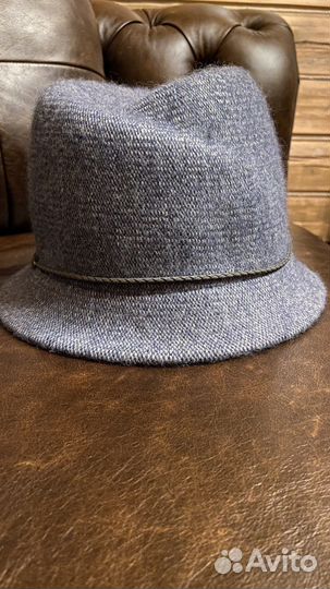 Женская шляпа