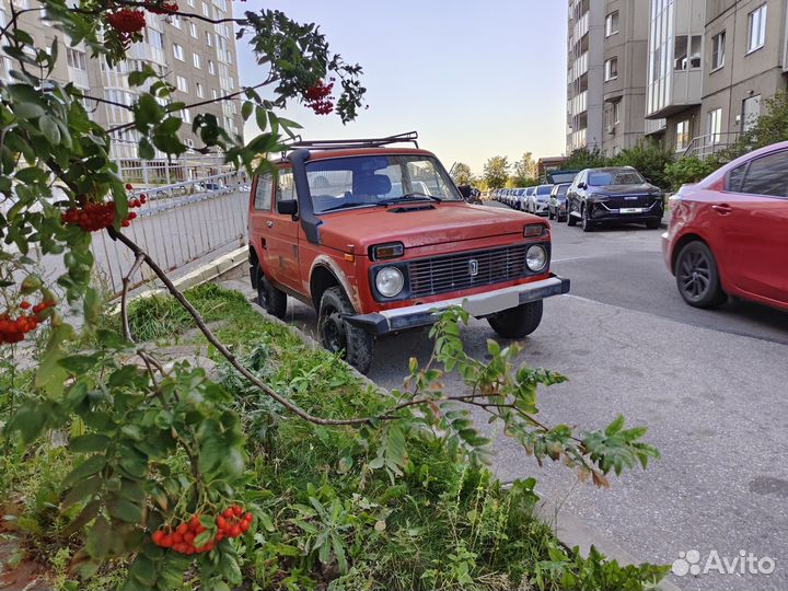 LADA 4x4 (Нива), 1982