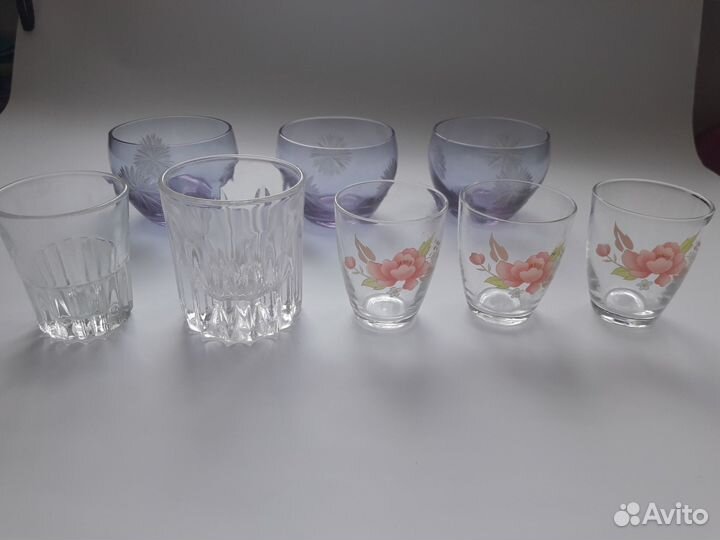 Ваза, пивные бокалы, рюмки, графины