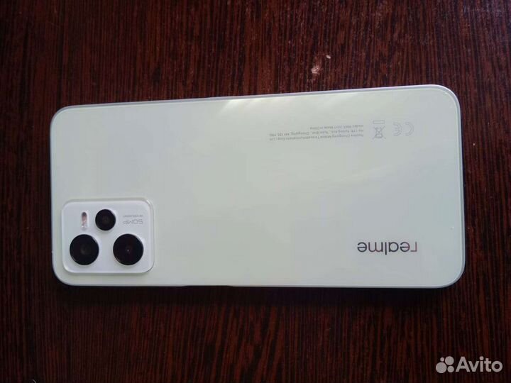 Телефон realme c35