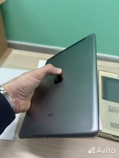 iPad Air 32Gb LTE RU/A Акб100 Чехол Стекло