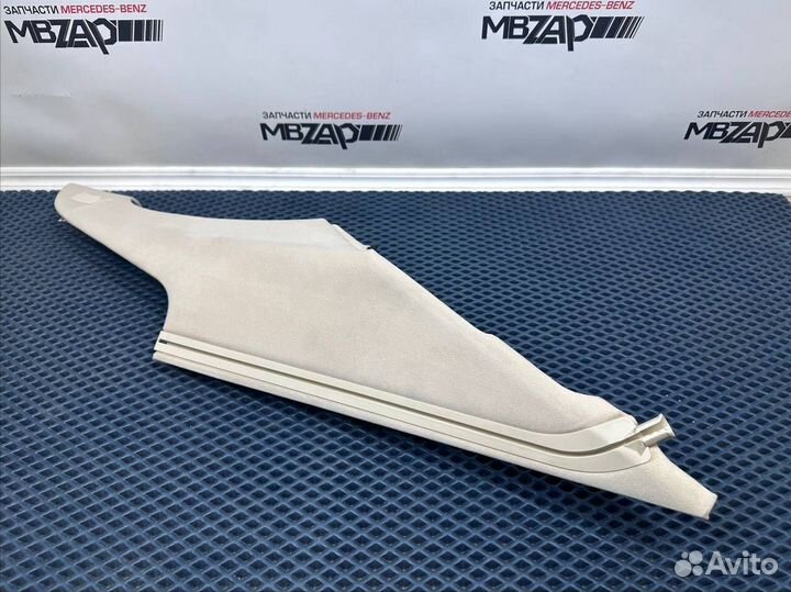 Обшивка левой задней стойки Меrcеdes W222
