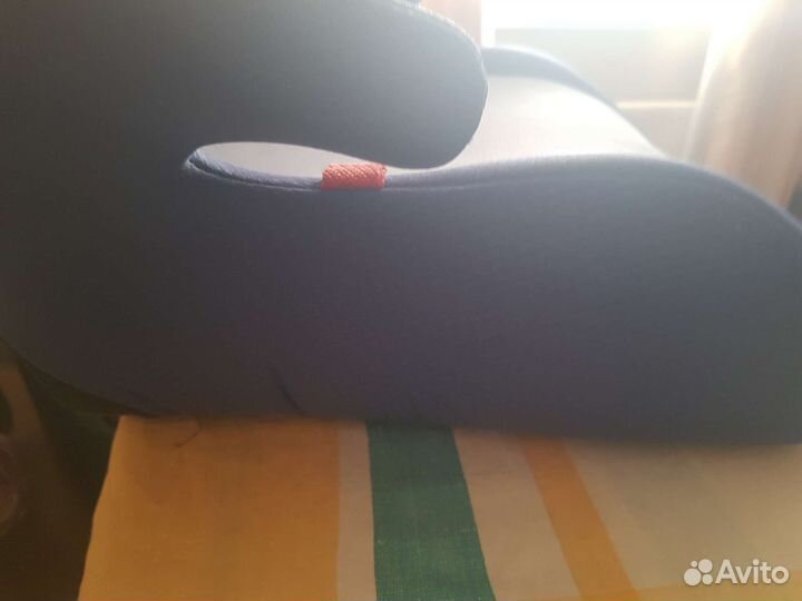 Детское автокресло (бустер)